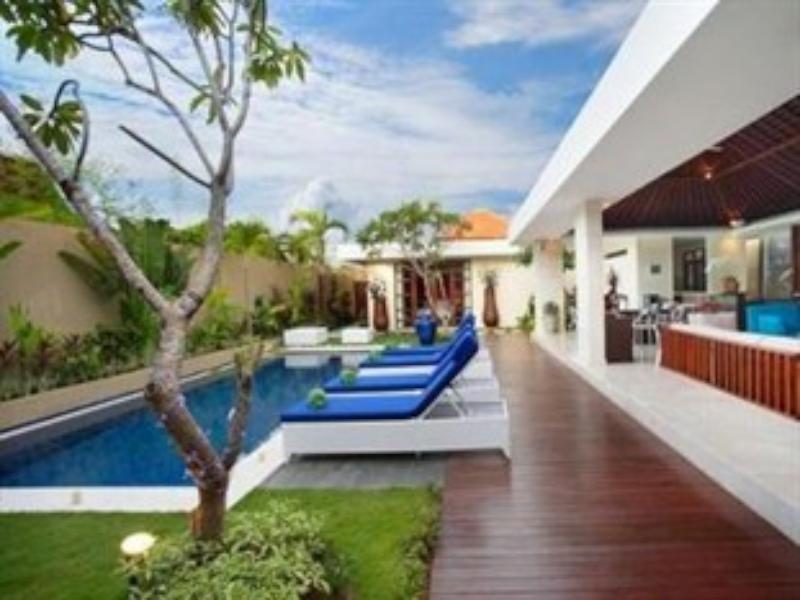 Indi - The Ambika Seminyak (Bali)